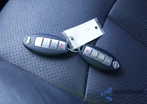 2017 Nissan Sentra Sr Turbo z USA, uszkodzony, nr VIN 3N1CB7AP2HY209157